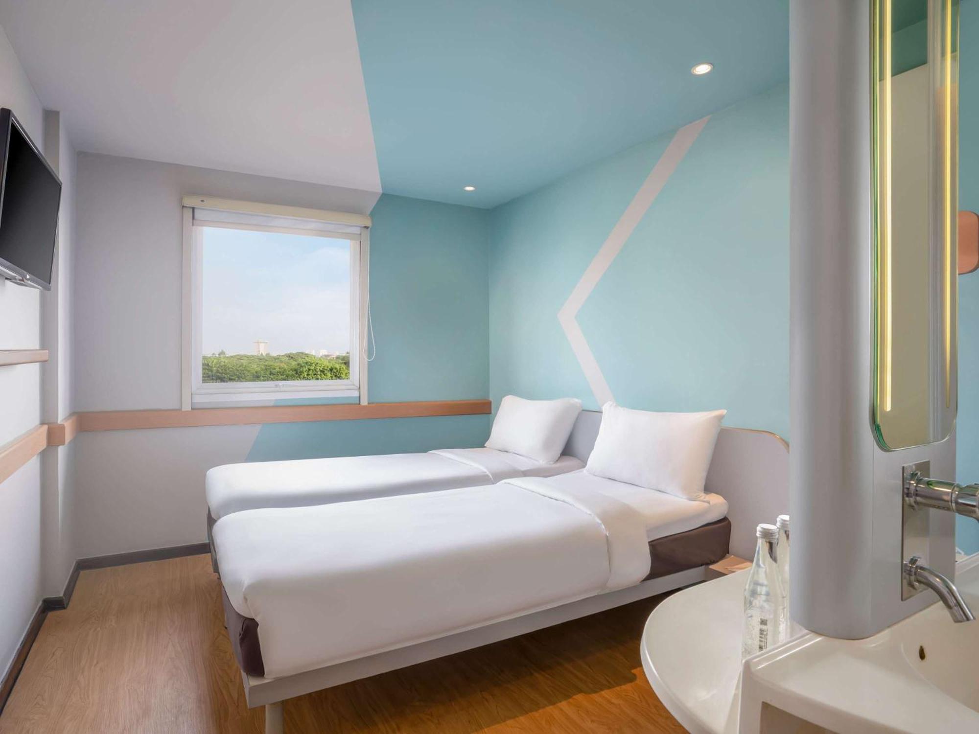 ไอบิส บัดเจ็ต จาการ์ต้า แอร์พอร์ต Hotel ทังเกอรัง ภายนอก รูปภาพ