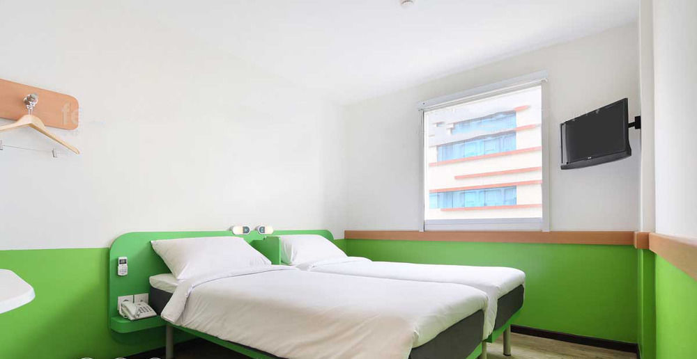 ไอบิส บัดเจ็ต จาการ์ต้า แอร์พอร์ต Hotel ทังเกอรัง ภายนอก รูปภาพ